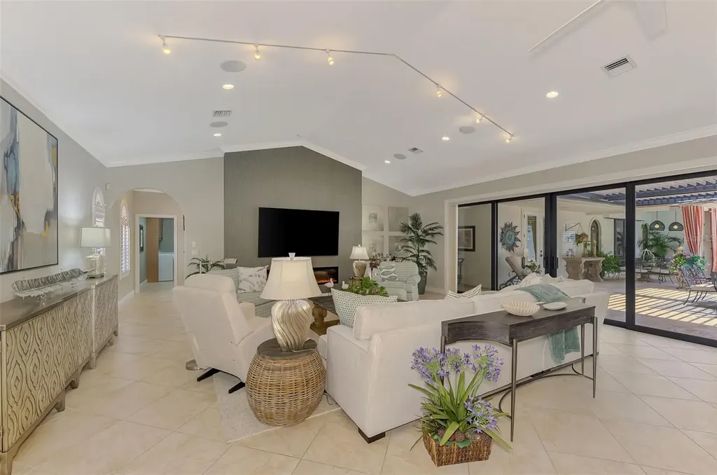 256 Pensacola Road Venice FL 34285