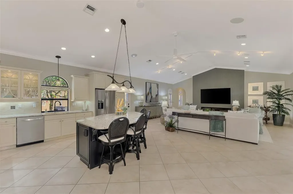 256 Pensacola Road Venice FL 34285