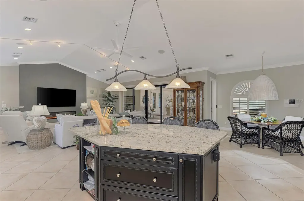 256 Pensacola Road Venice FL 34285