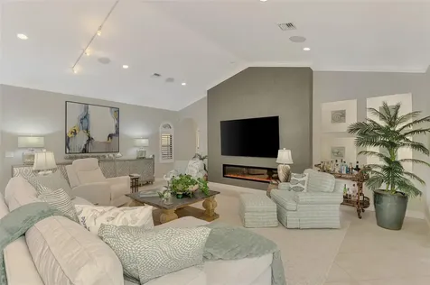 256 Pensacola Road Venice FL 34285