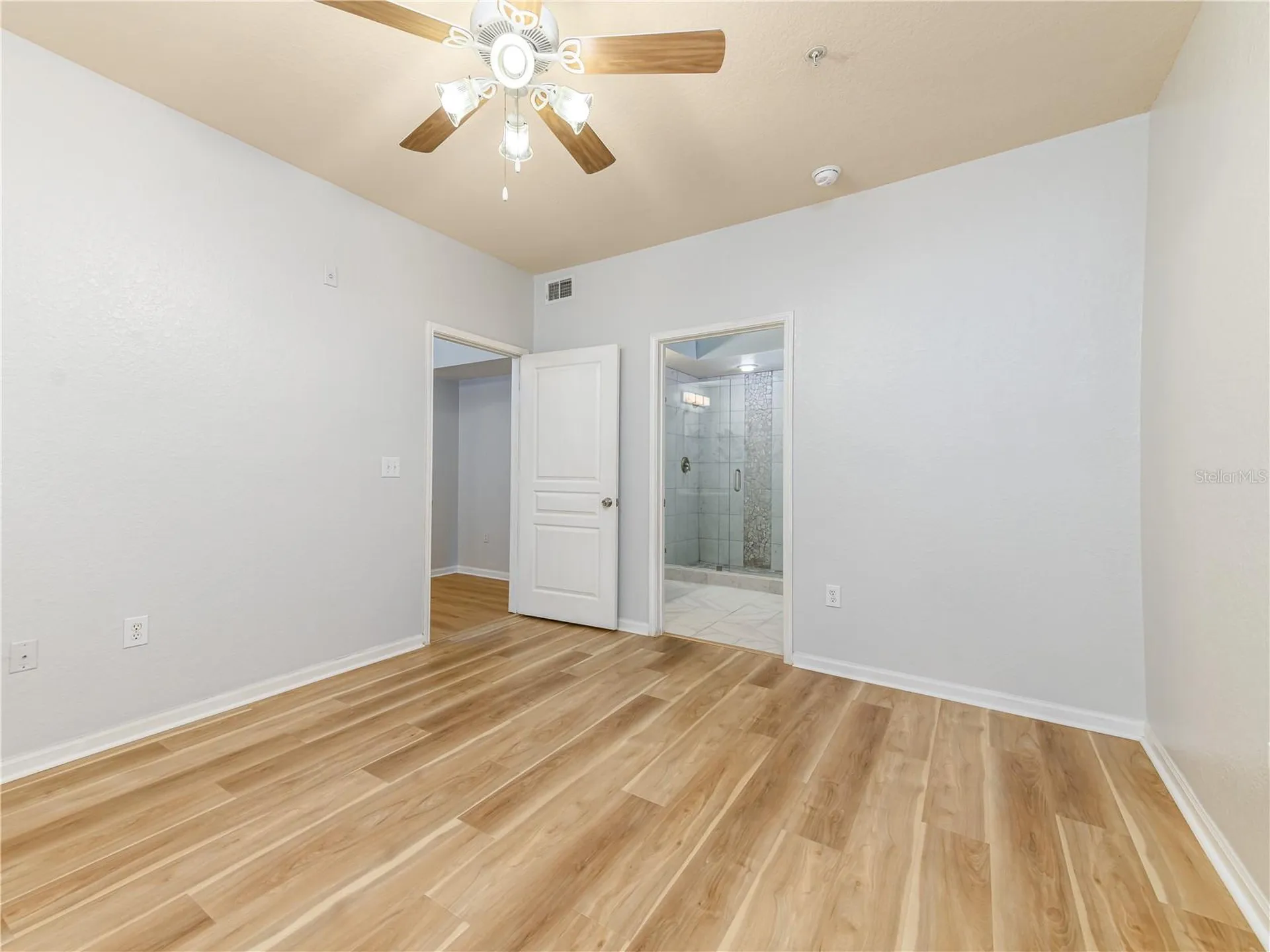 5125 Palm Springs Boulevard Tampa FL 33647