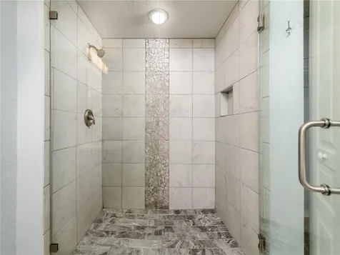 5125 Palm Springs Boulevard Tampa FL 33647