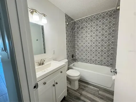 215 Fernwood Street Leesburg FL 34748