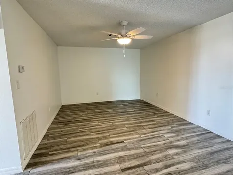 215 Fernwood Street Leesburg FL 34748