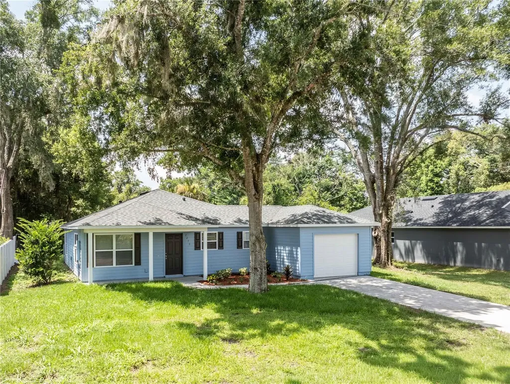2270 Suanee Avenue Eustis FL 32726