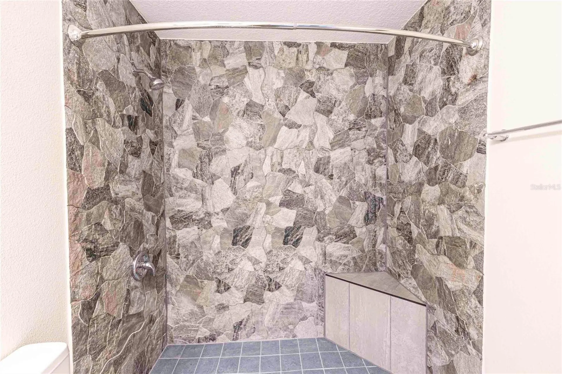 2270 Suanee Avenue Eustis FL 32726