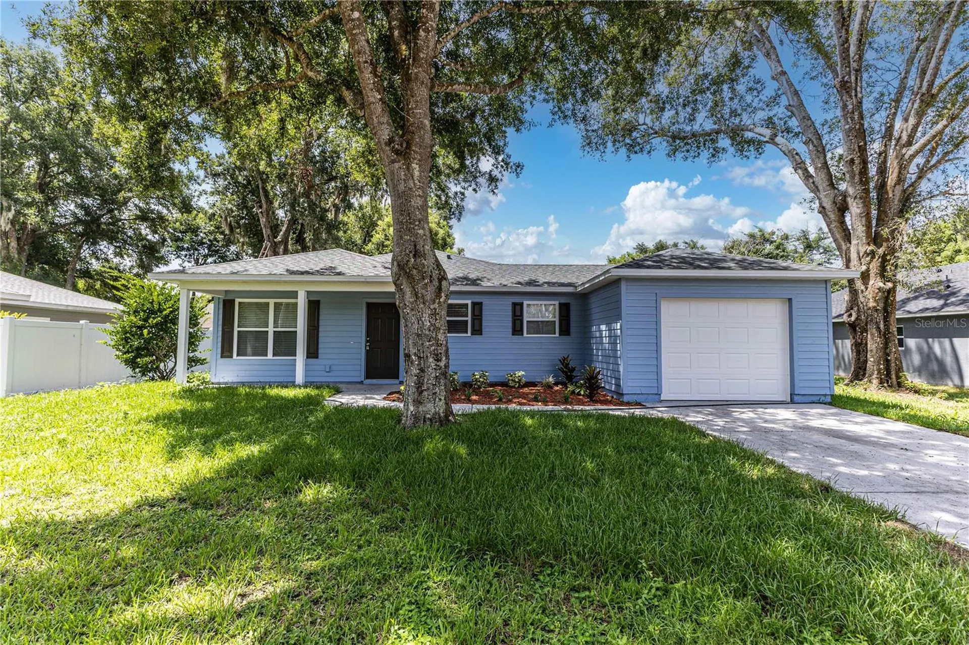 2270 Suanee Avenue Eustis FL 32726