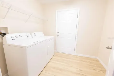 2270 Suanee Avenue Eustis FL 32726