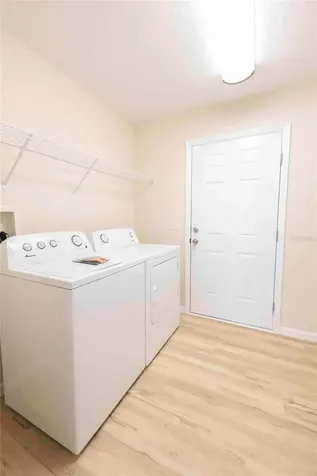 2270 Suanee Avenue Eustis FL 32726