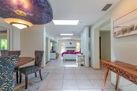 2425 Lake Sue Drive Orlando FL 32803