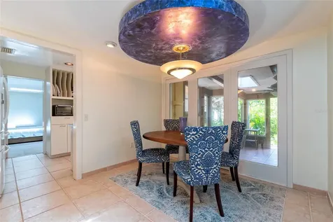 2425 Lake Sue Drive Orlando FL 32803