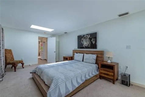 2425 Lake Sue Drive Orlando FL 32803