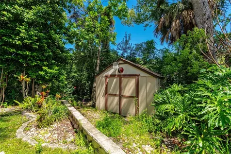 2425 Lake Sue Drive Orlando FL 32803