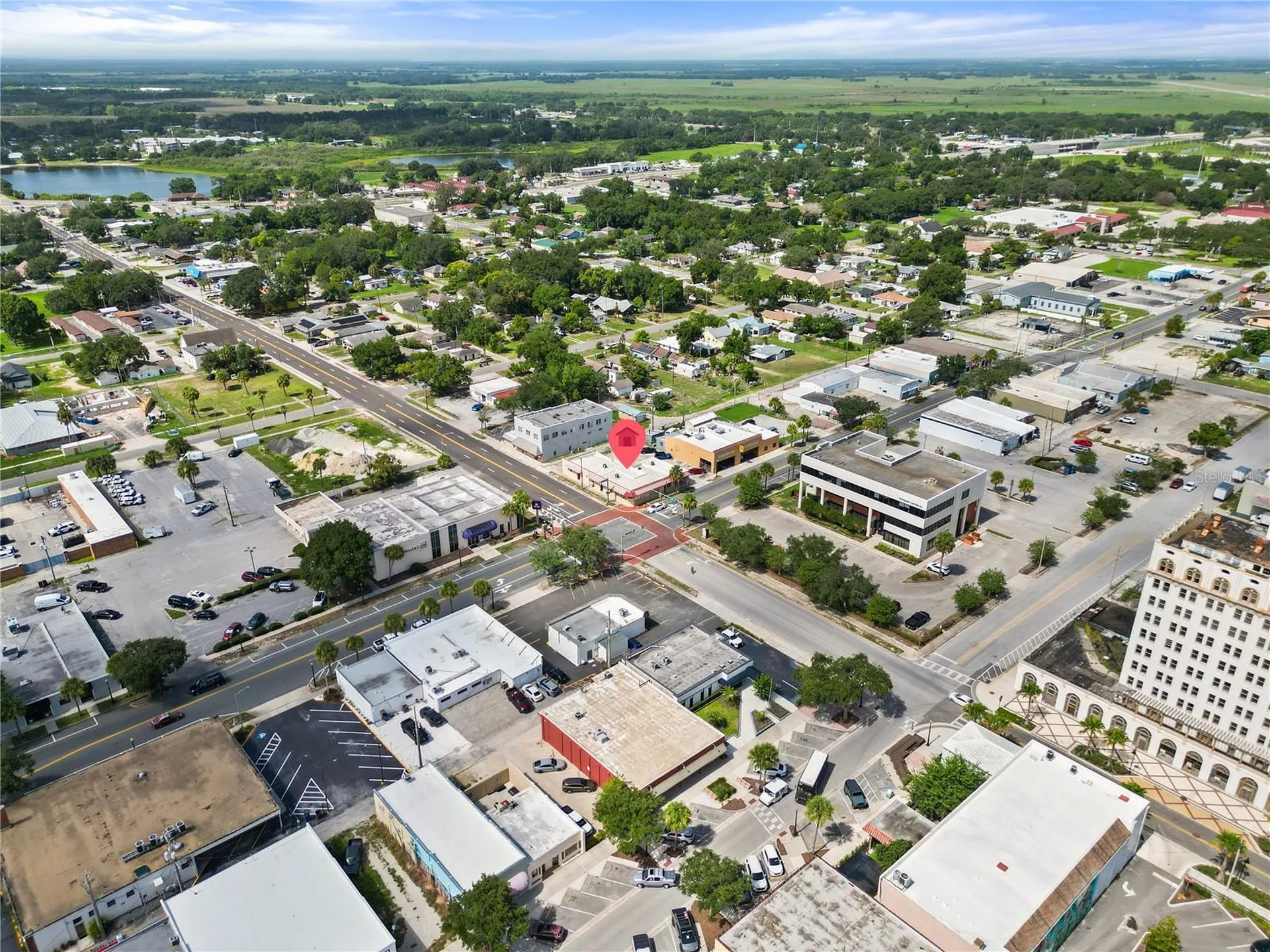 1 W Central Avenue Lake Wales FL 33853