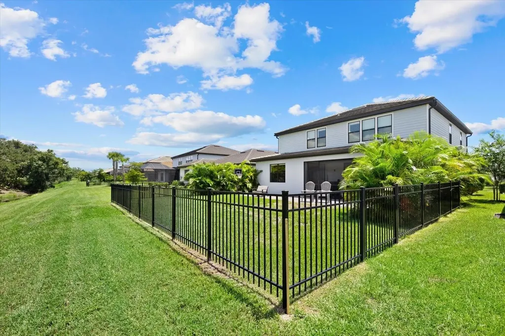 16251 Hidden Oak Loop Bradenton FL 34211