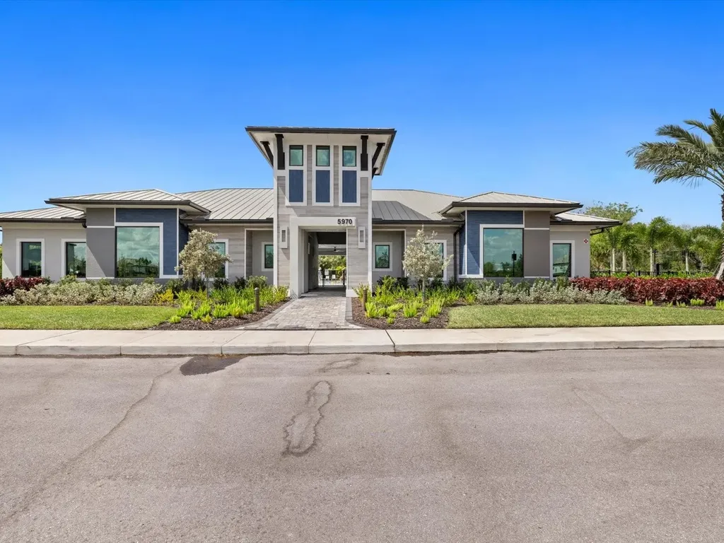 16251 Hidden Oak Loop Bradenton FL 34211