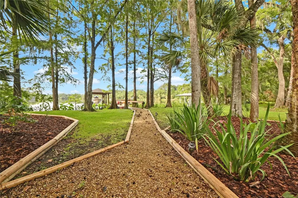 2021 Waterford Estates Drive New Smyrna Beach FL 32168