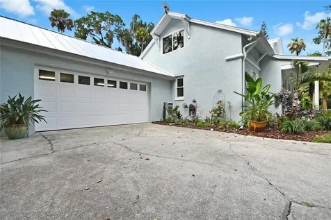 2021 Waterford Estates Drive New Smyrna Beach FL 32168