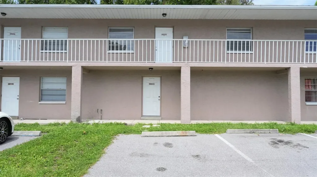 4015 76th Avenue N Pinellas Park FL 33781