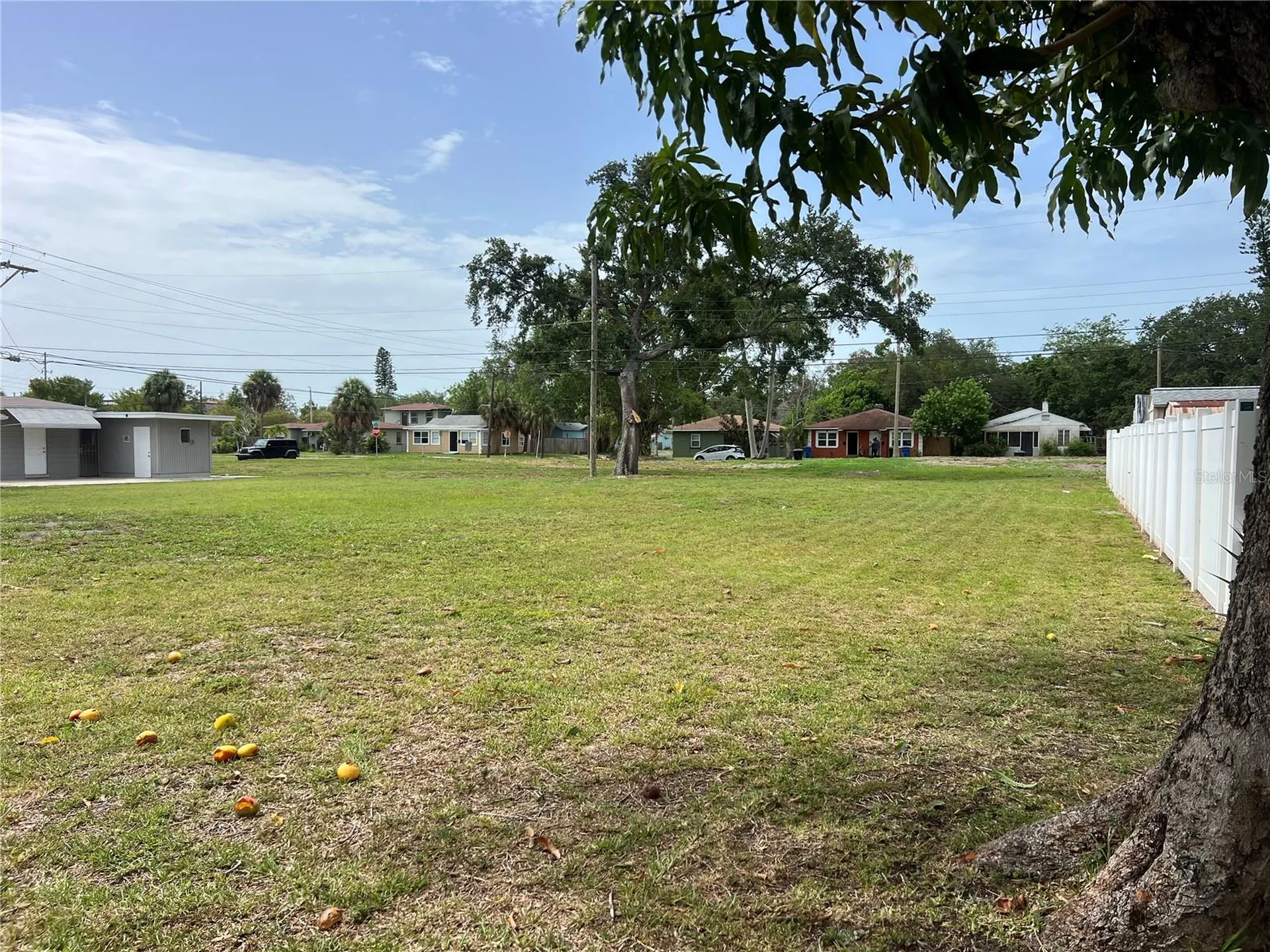 526 14th Avenue S St Petersburg FL 33701