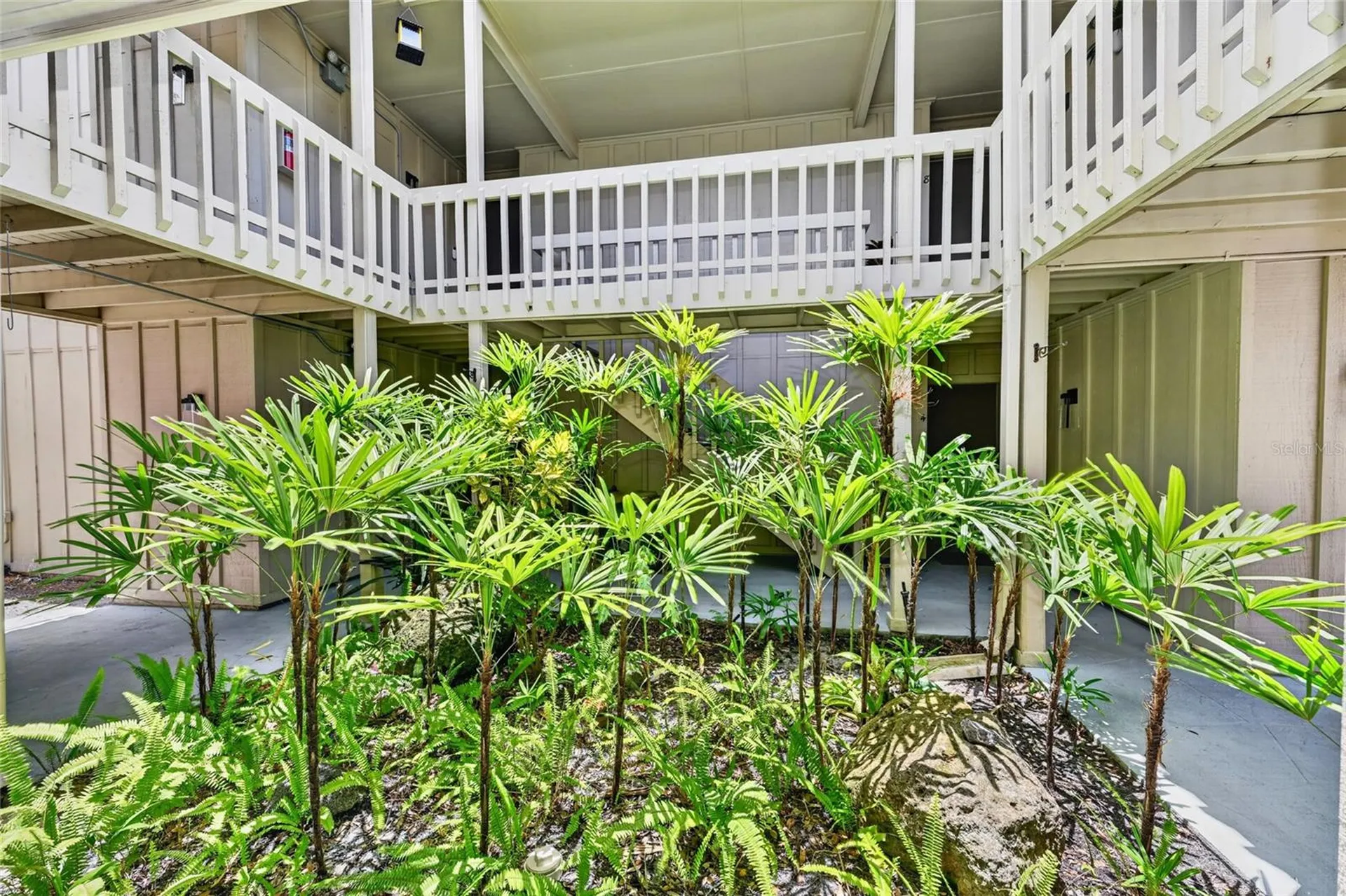 2220 Bahia Vista Street Sarasota FL 34239