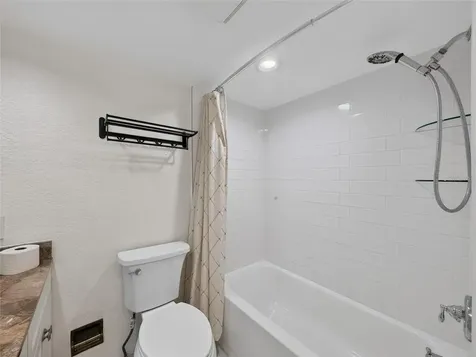 2220 Bahia Vista Street Sarasota FL 34239