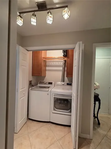 3157 Goldenrod Street Sarasota FL 34239