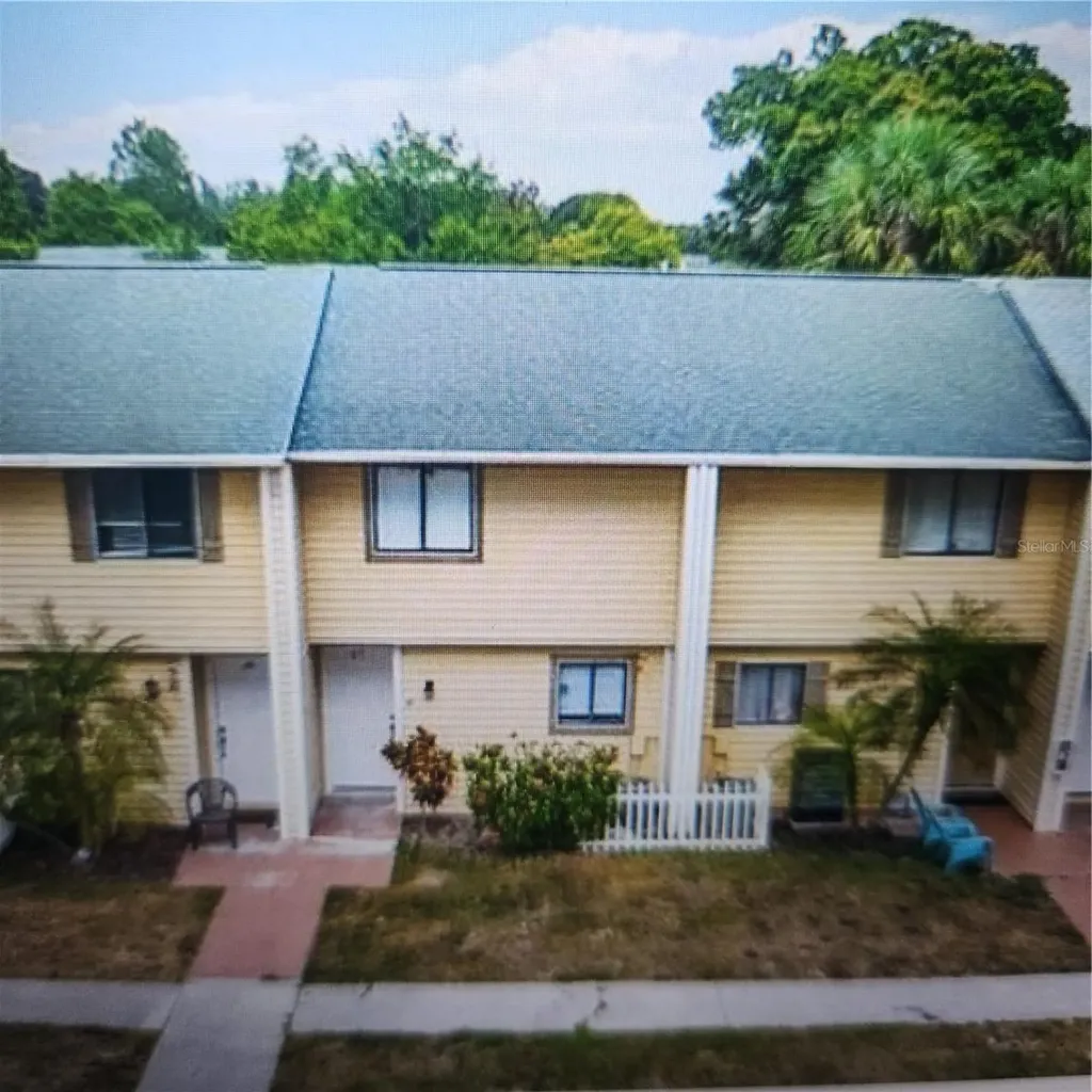 22630 Gage Loop Land O Lakes FL 34639