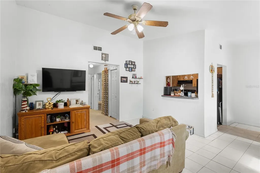 2038 SW 70th Terrace Gainesville FL 32607