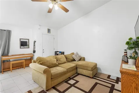 2038 SW 70th Terrace Gainesville FL 32607