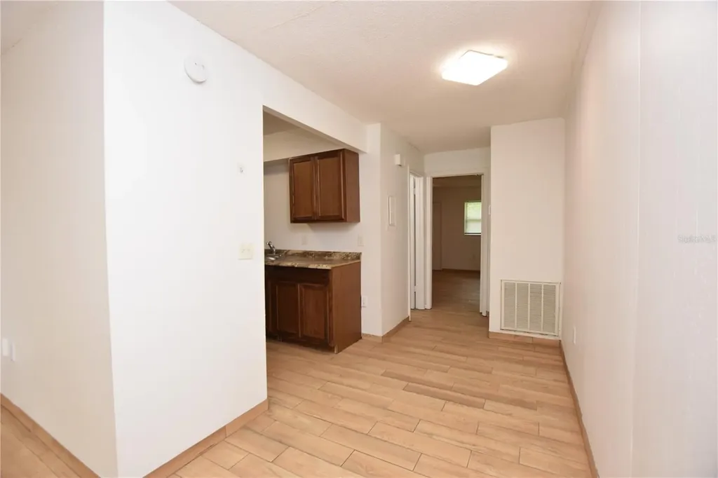 613 Robin Road Lakeland FL 33803