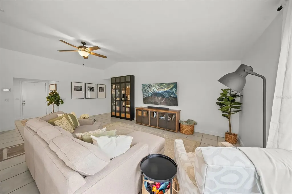 6553 Samoa Drive Sarasota FL 34241
