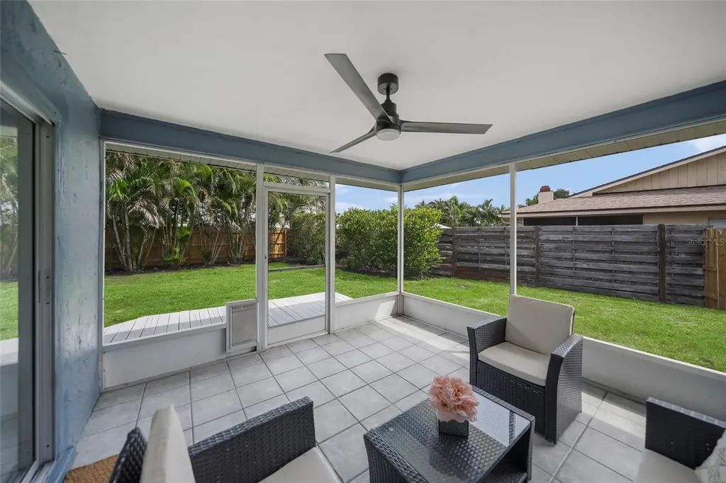 6553 Samoa Drive Sarasota FL 34241