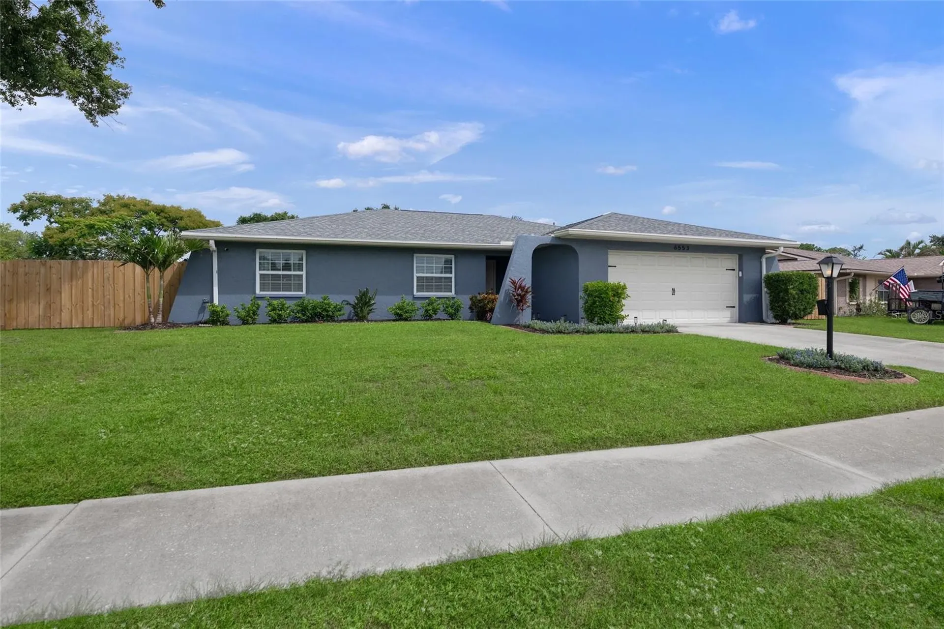 6553 Samoa Drive Sarasota FL 34241