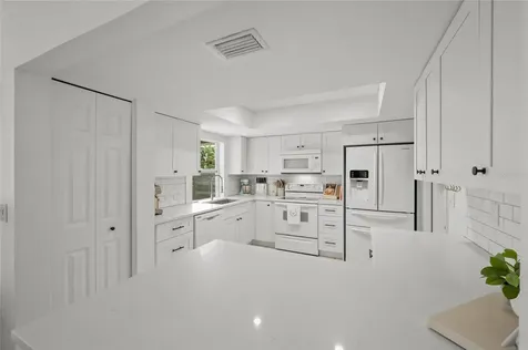 6553 Samoa Drive Sarasota FL 34241