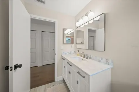 6553 Samoa Drive Sarasota FL 34241