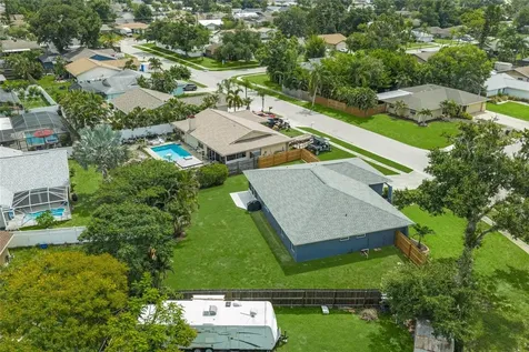 6553 Samoa Drive Sarasota FL 34241