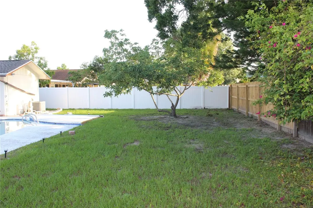 5556 Pentail Circle Tampa FL 33625