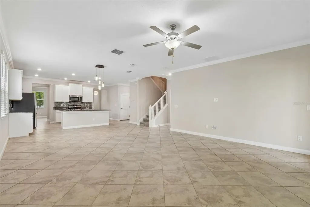 25057 Lambrusco Loop Lutz FL 33559
