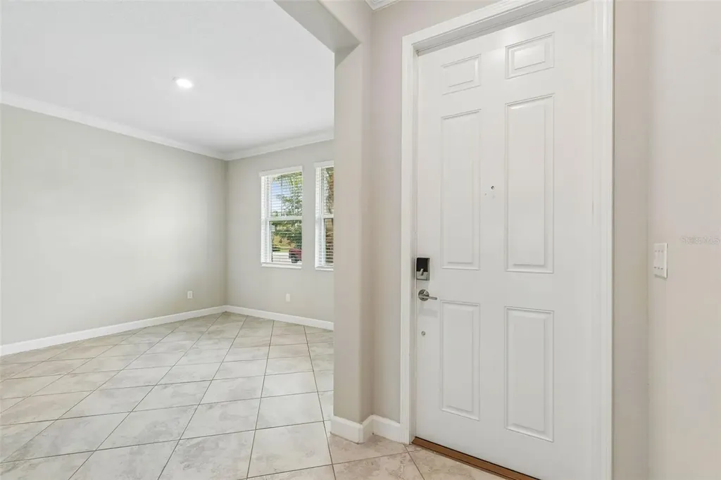 25057 Lambrusco Loop Lutz FL 33559