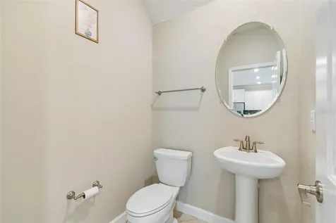 25057 Lambrusco Loop Lutz FL 33559