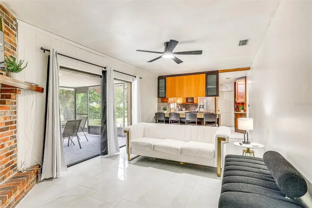 920 Lakeview Drive Wimauma FL 33598