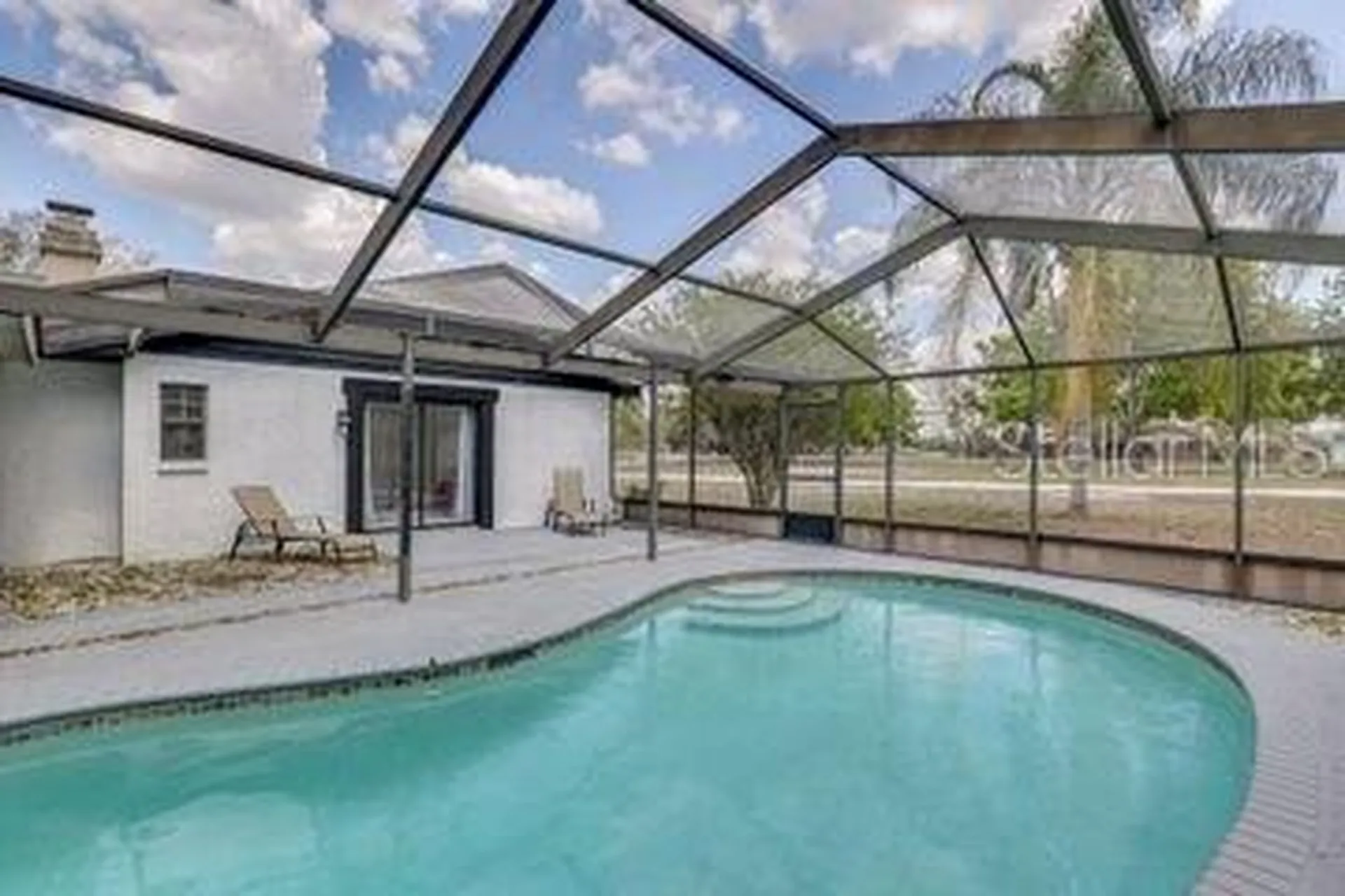 920 Lakeview Drive Wimauma FL 33598
