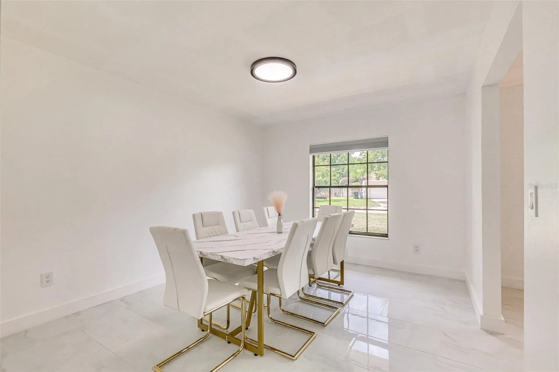 920 Lakeview Drive Wimauma FL 33598
