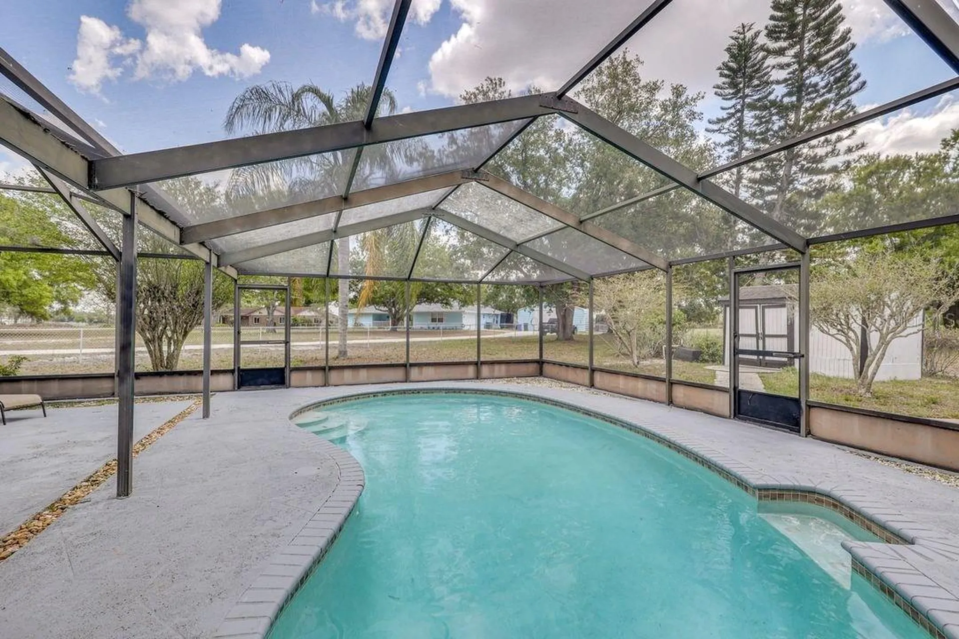920 Lakeview Drive Wimauma FL 33598