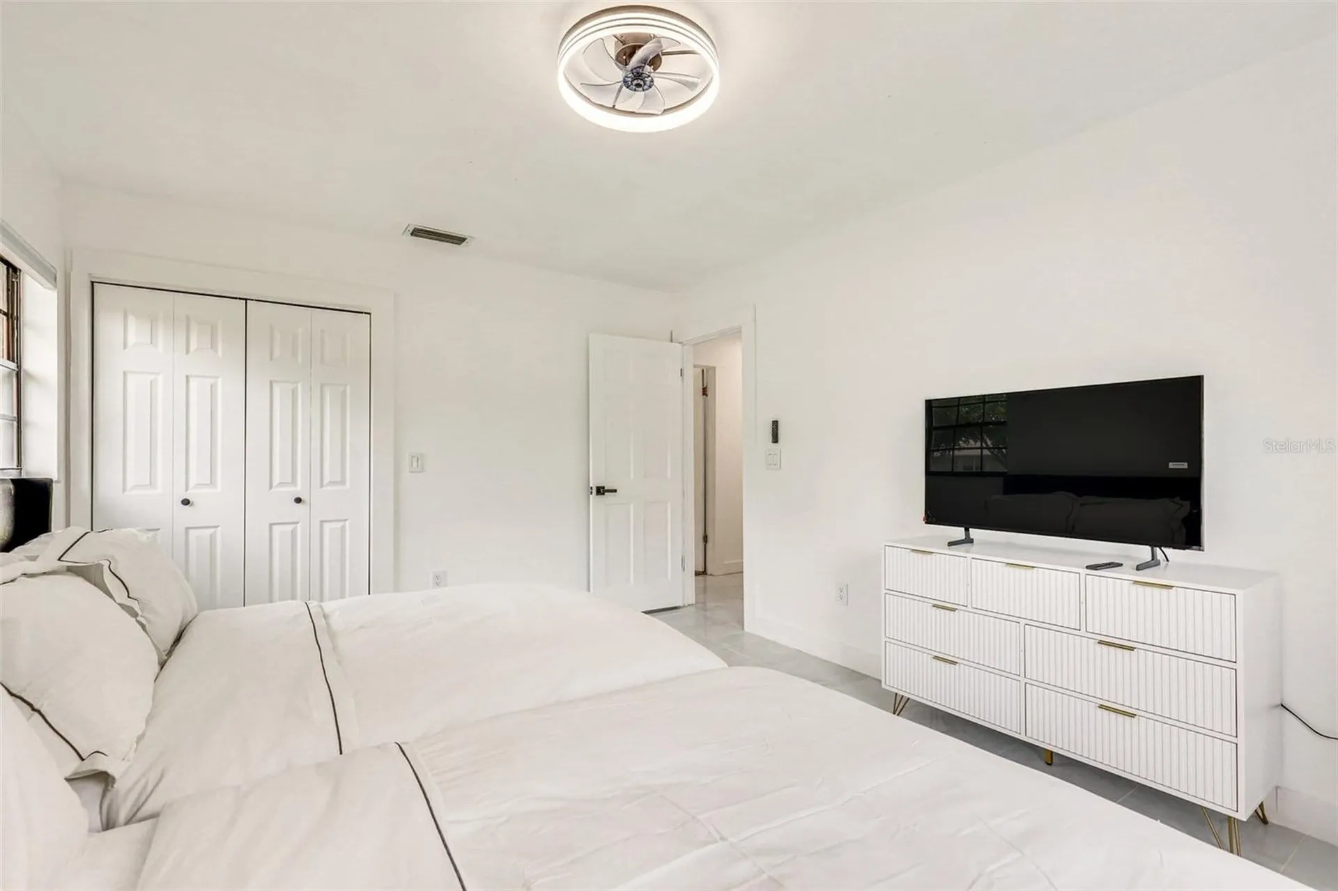 920 Lakeview Drive Wimauma FL 33598