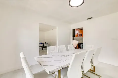 920 Lakeview Drive Wimauma FL 33598