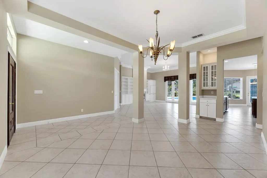 6023 Kestrel Point Avenue Lithia FL 33547