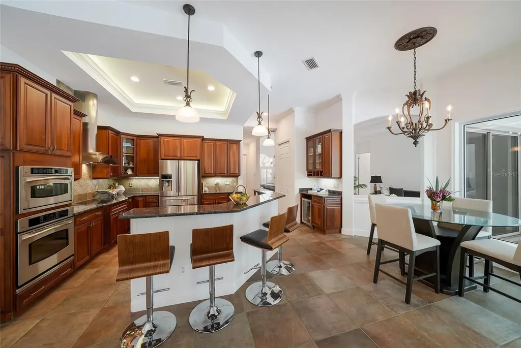 7110 Grassland Court Sarasota FL 34241