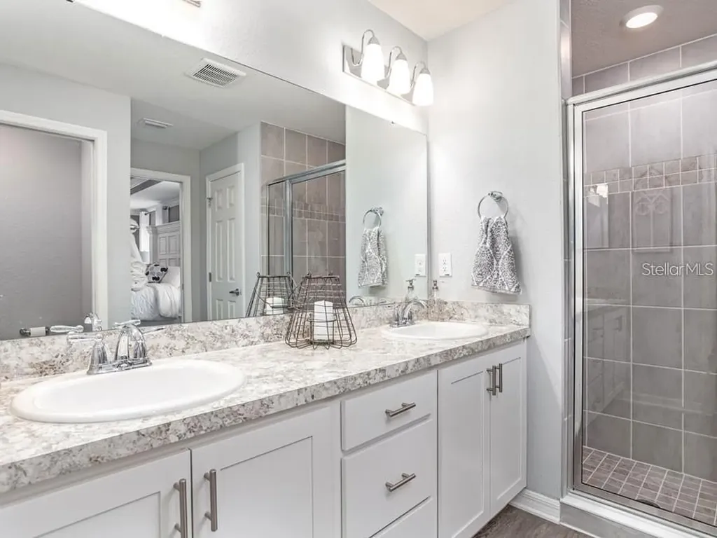 1821 Noble Drive Davenport FL 33837